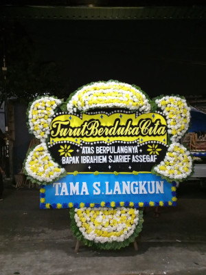 Papan Bunga Duka di Sulaa